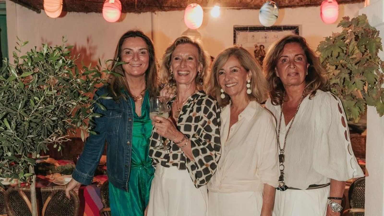 María Luisa Guardiola, Elena Fernández-Durán y Reyes y Ángela Pacheco Guardiola.