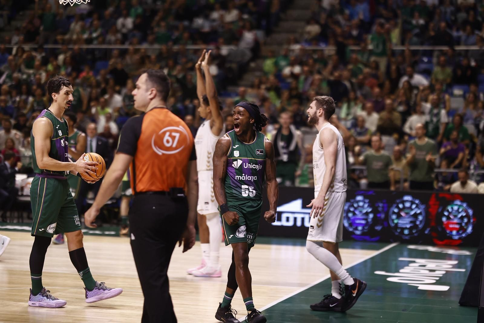 El Unicaja-San Pablo Burgos, en fotos