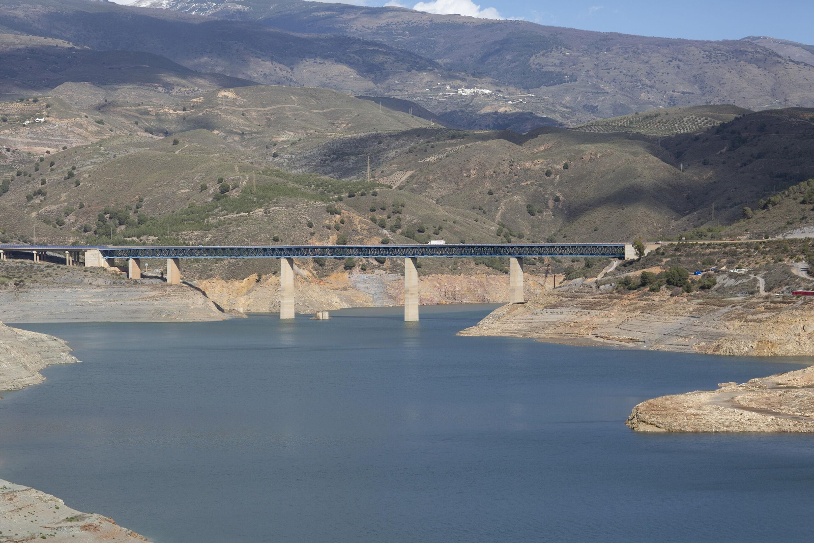 Nuevo avance hacia la licitación de más obras de las conducciones de Rules