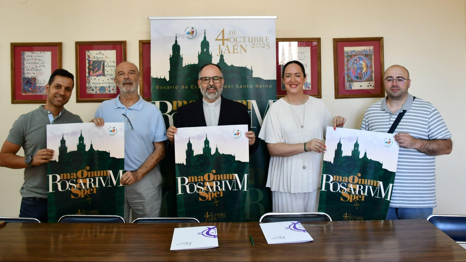 Firma del convenio con el Consejo de Bandas.