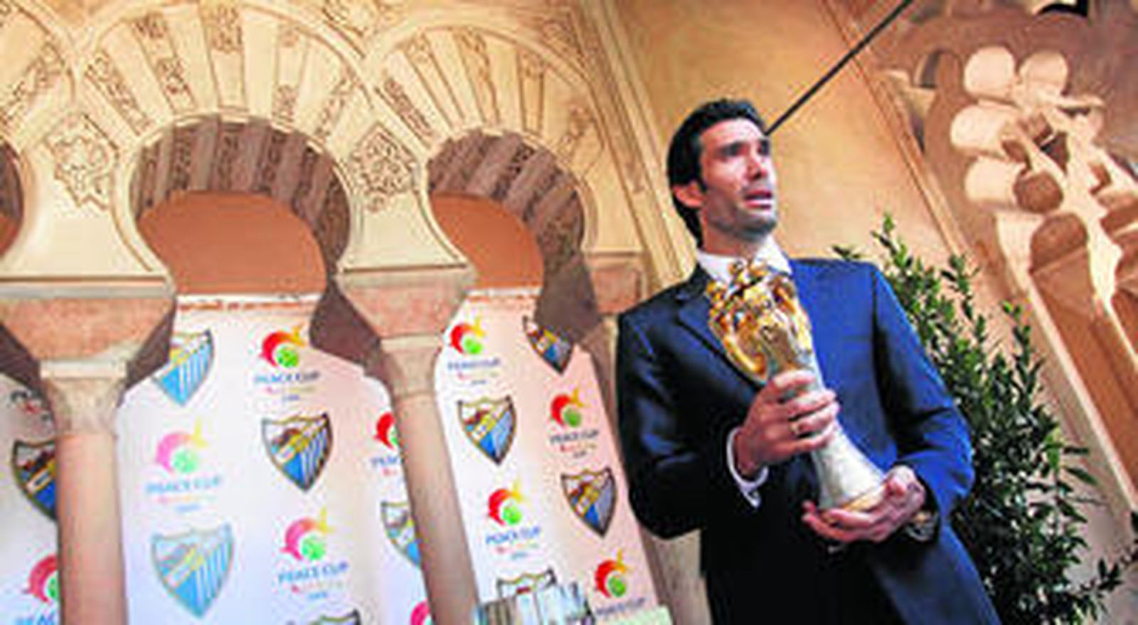 Fernando Sanz, durante la presentación de la Copa de la Paz que se disputó el pasado verano.