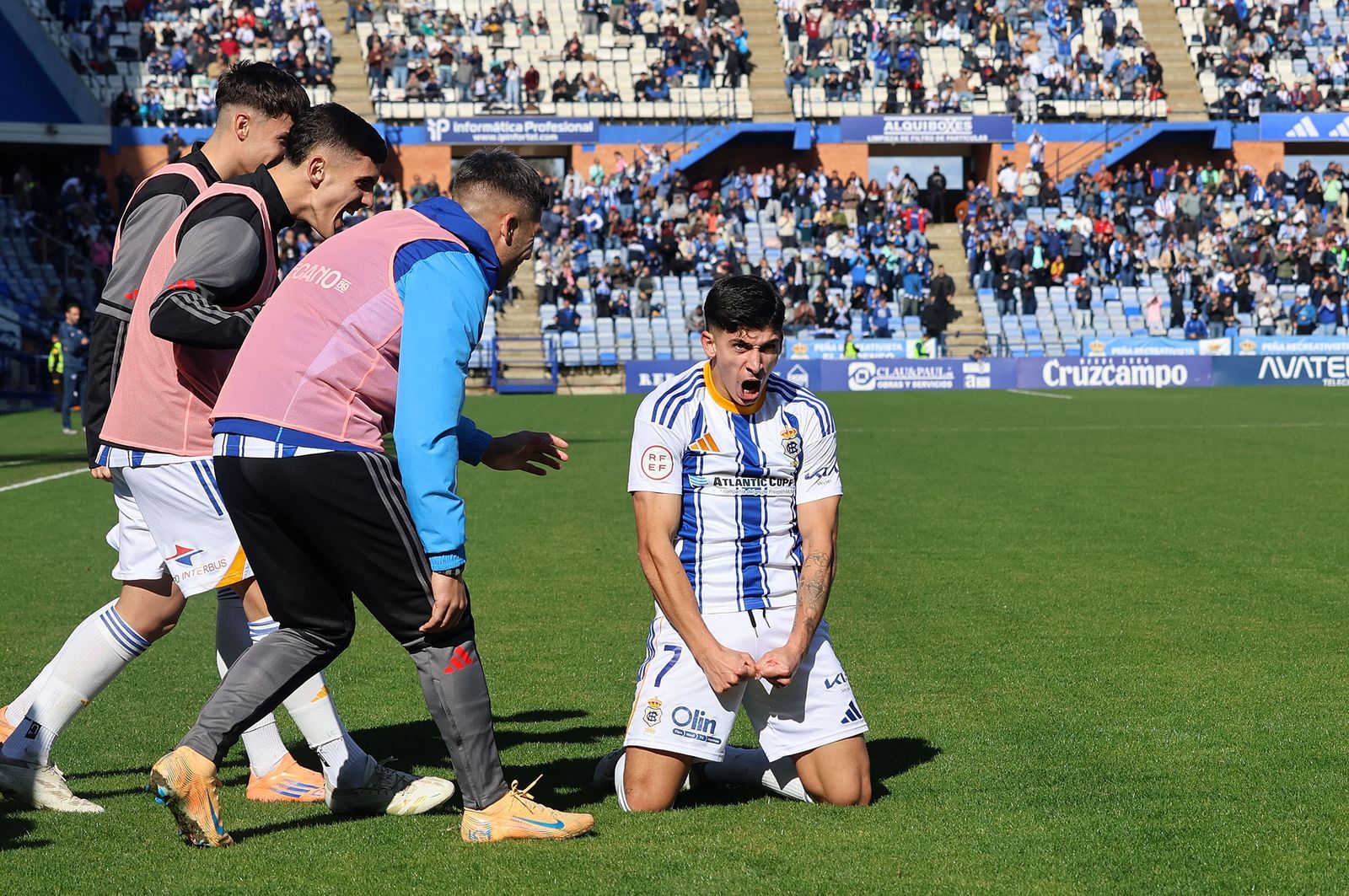 Manita del Recreativo al Estepona (5-0)