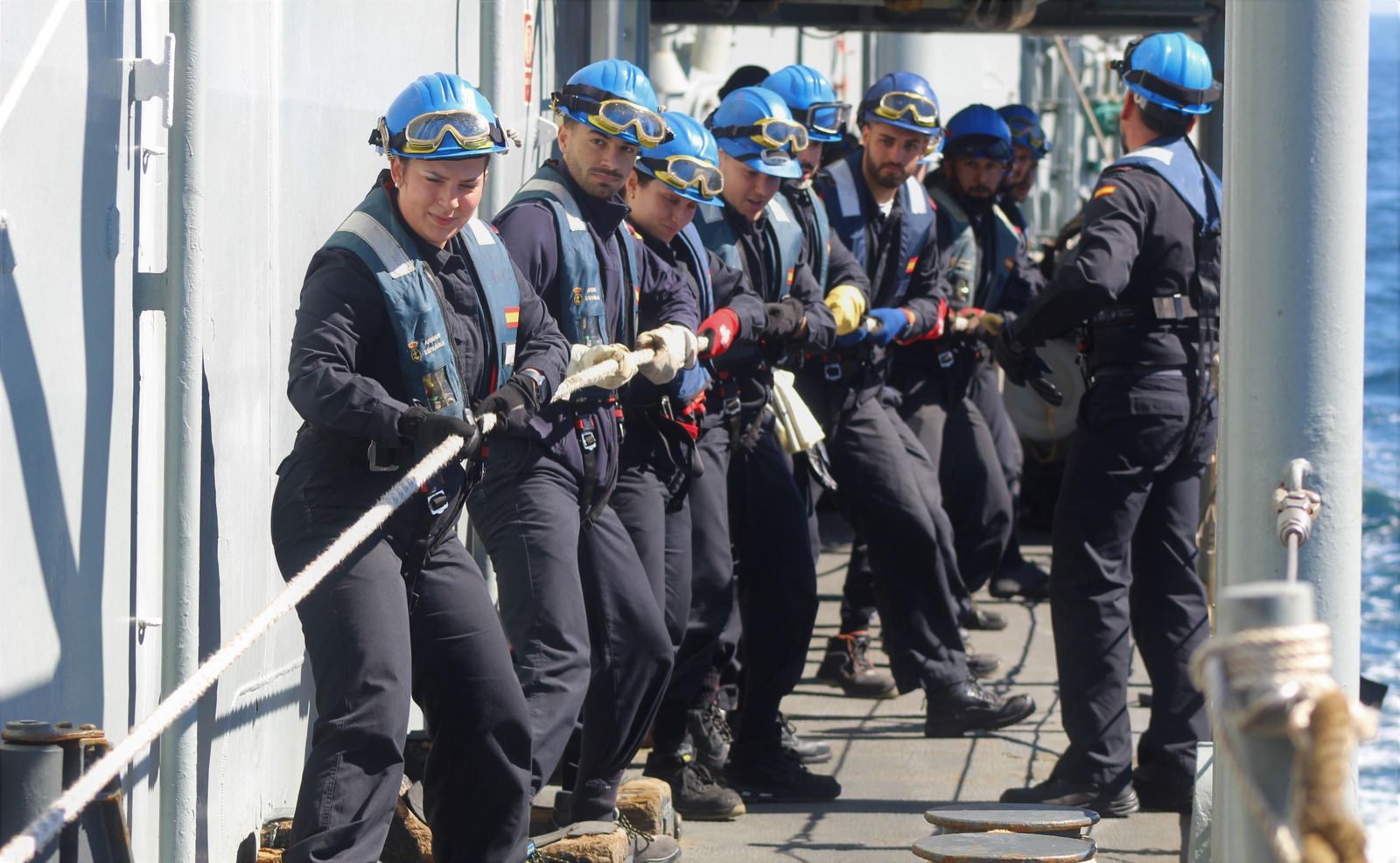 Las fotos del mayor ejercicio de los últimos años en el Estrecho de Gibraltar y el Golfo de Cádiz de la Armada y la OTAN