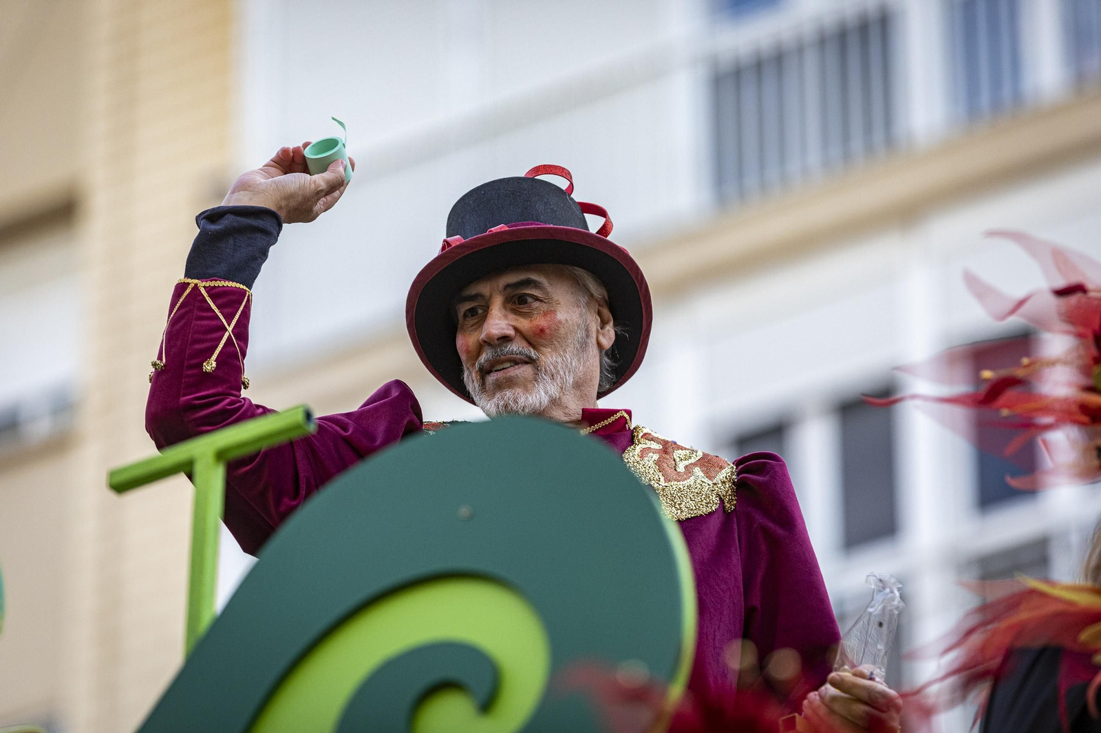 Búscate entre las mejores imágenes de la Cabalgata Magna