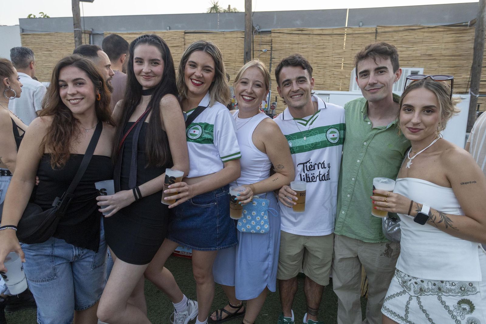 Búscate en las imágenes del concierto de La Plazuela en Bahía Sound
