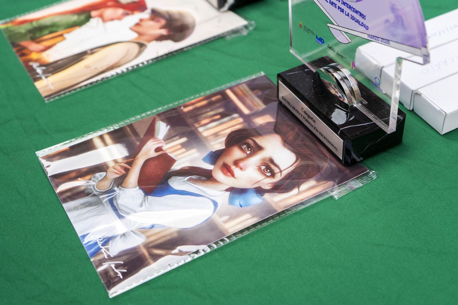 Las imágenes de los premios de la VII Edición del Concurso Intercentros 'Dale al Arte por la Igualdad'