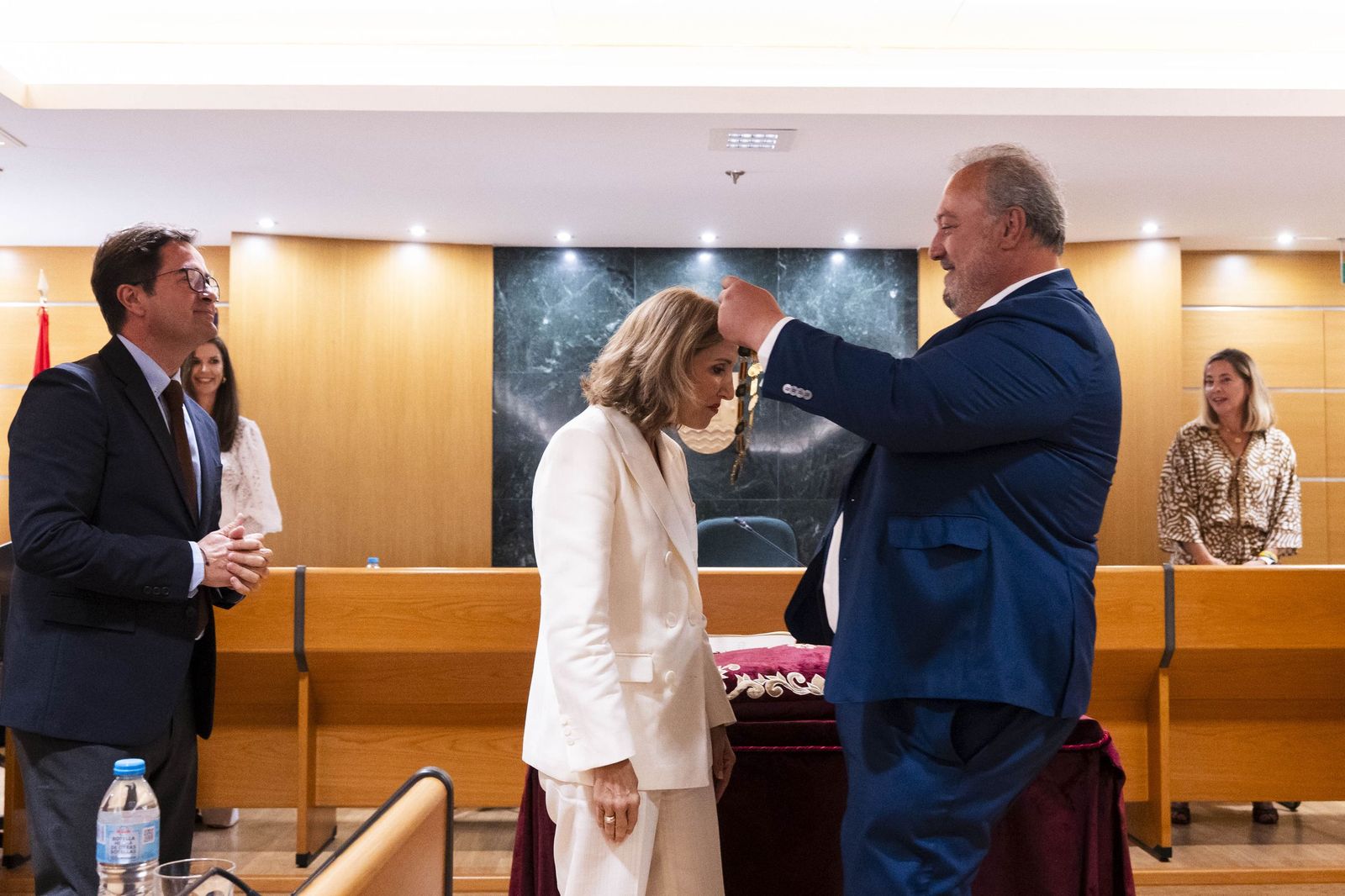 Julia Ibáñez toma posesión como nueva alcaldesa de El Ejido, en imágenes