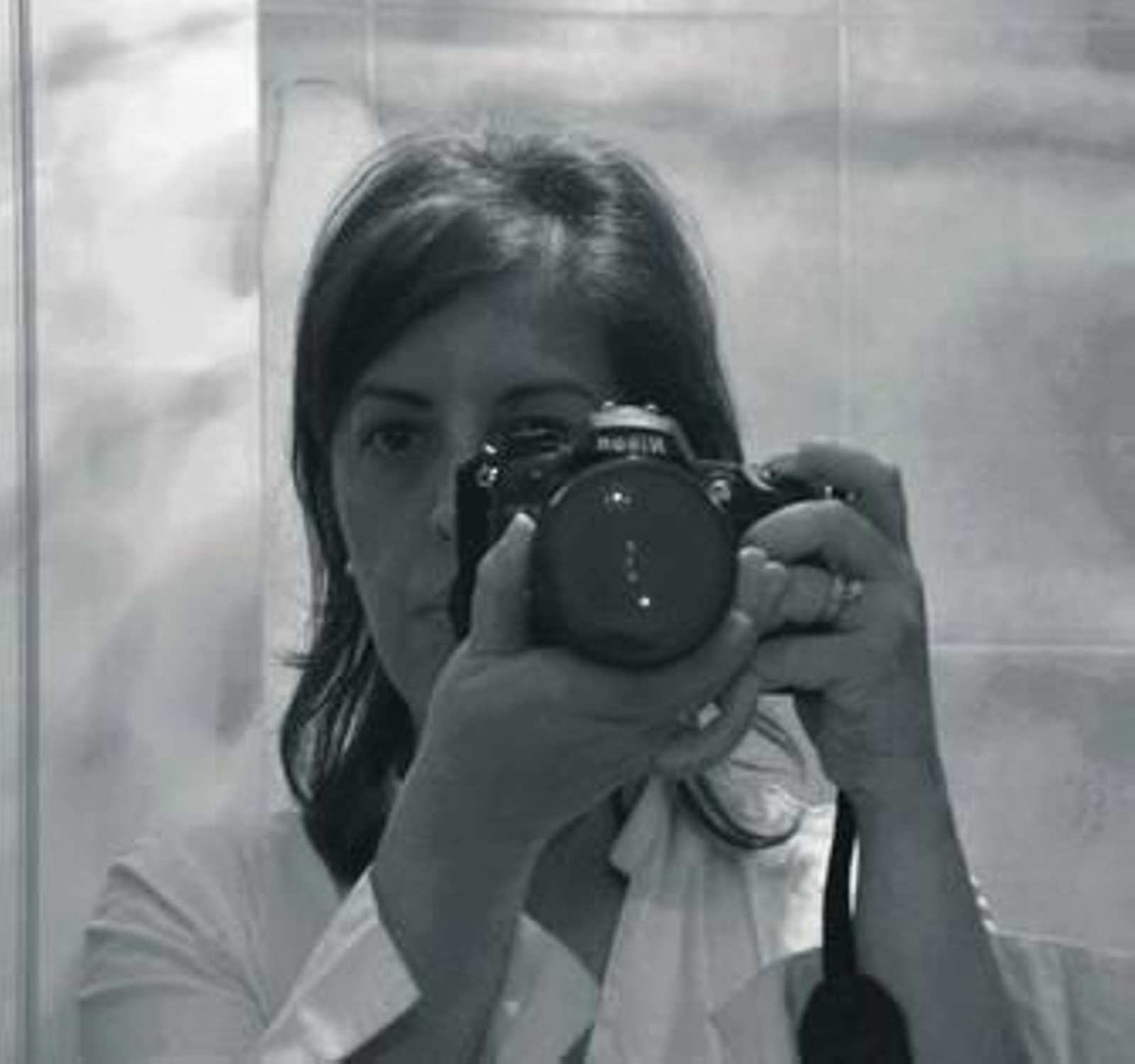 "Actualmente si no estás en internet no existes"