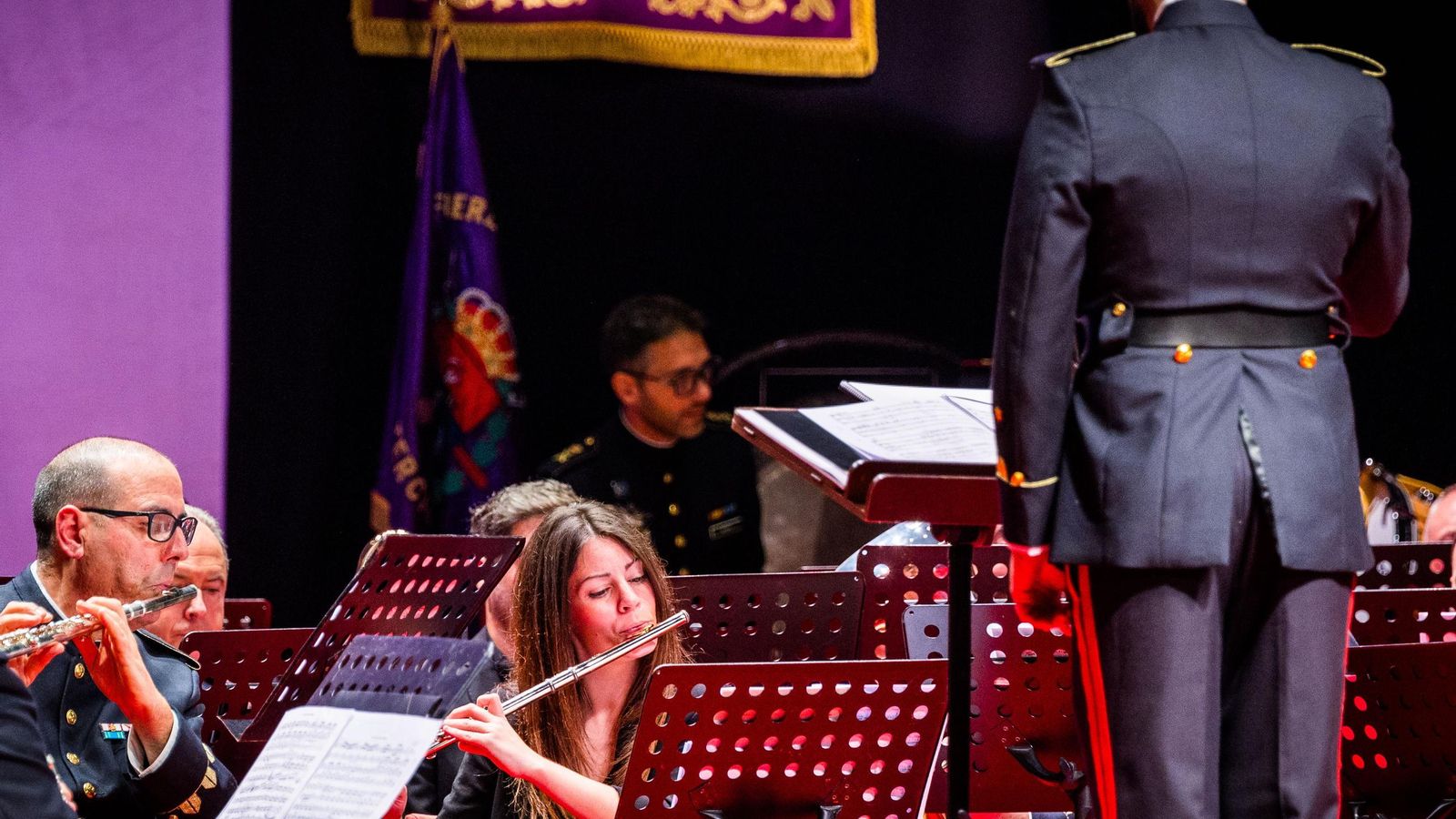 Homenaje al Rey en forma de concierto: la banda de Tercio Sur conmemora el X aniversario del reinado de Felipe VI Homenaje al Rey en forma de concierto: la banda de Tercio Sur conmemora el X aniversario del reinado de Felipe VI