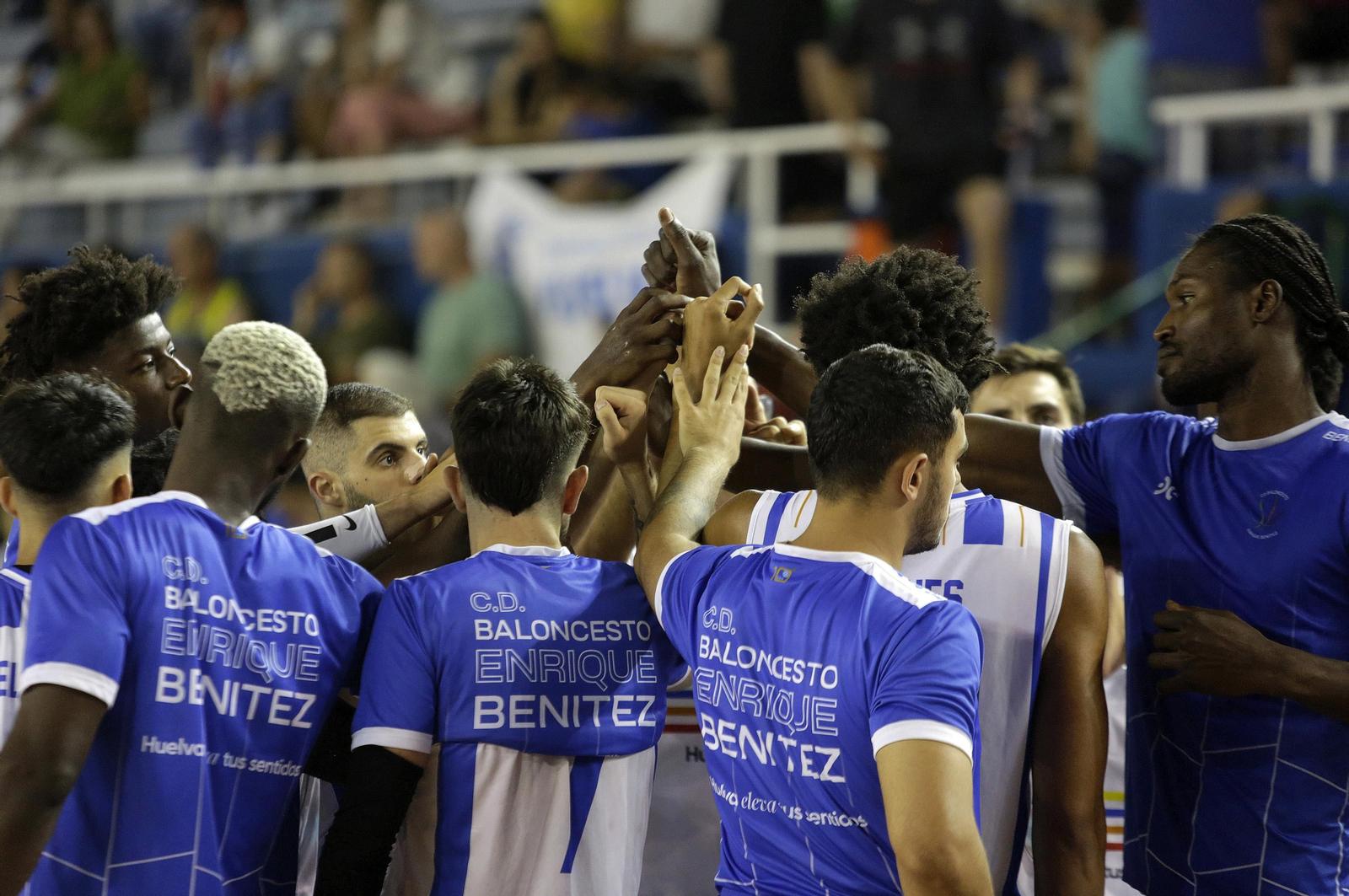 Imágenes del UE Mataró-Huelva Comercio en el Andrés Estrada