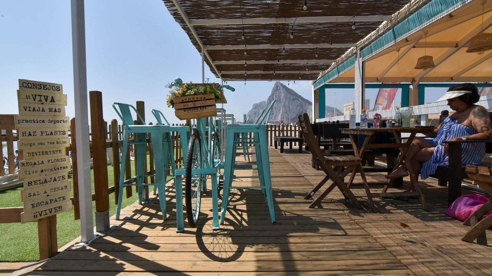 La ruta del espeto por la playa de La Línea