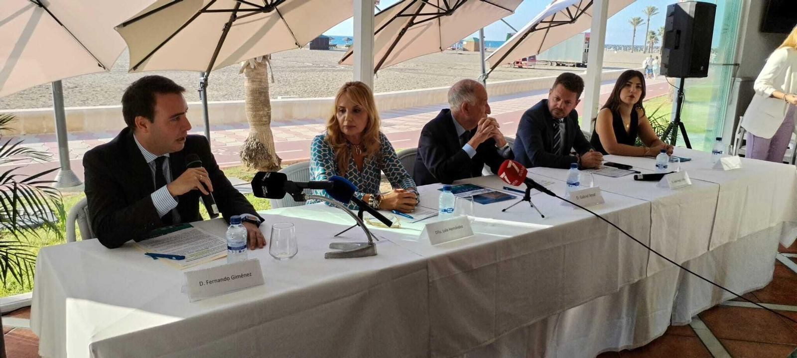 Gran número de asistentes en el Foro Internacional de Turismo en Roquetas de Mar