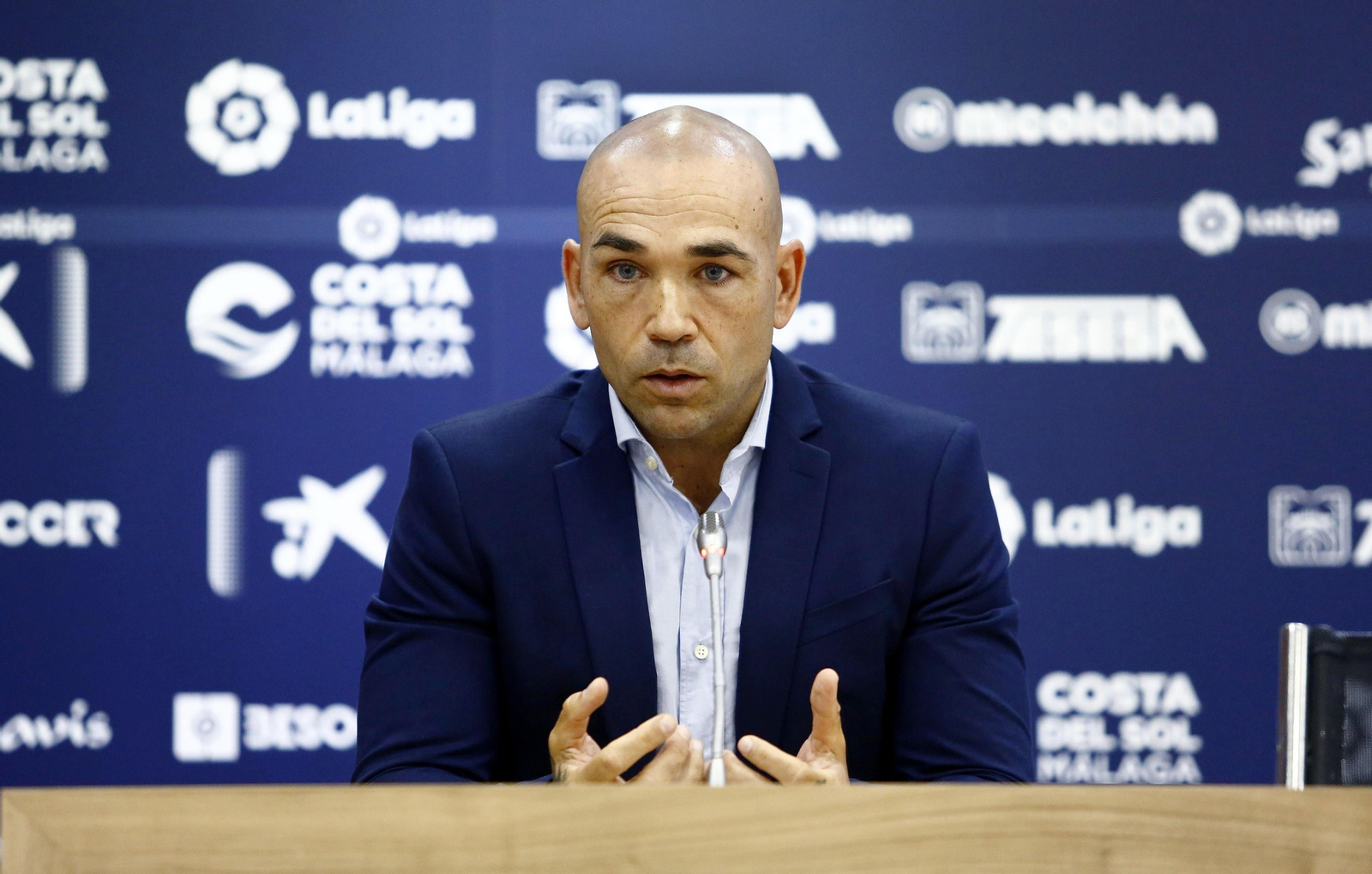 La presentación de José Alberto López con el Málaga, en fotos