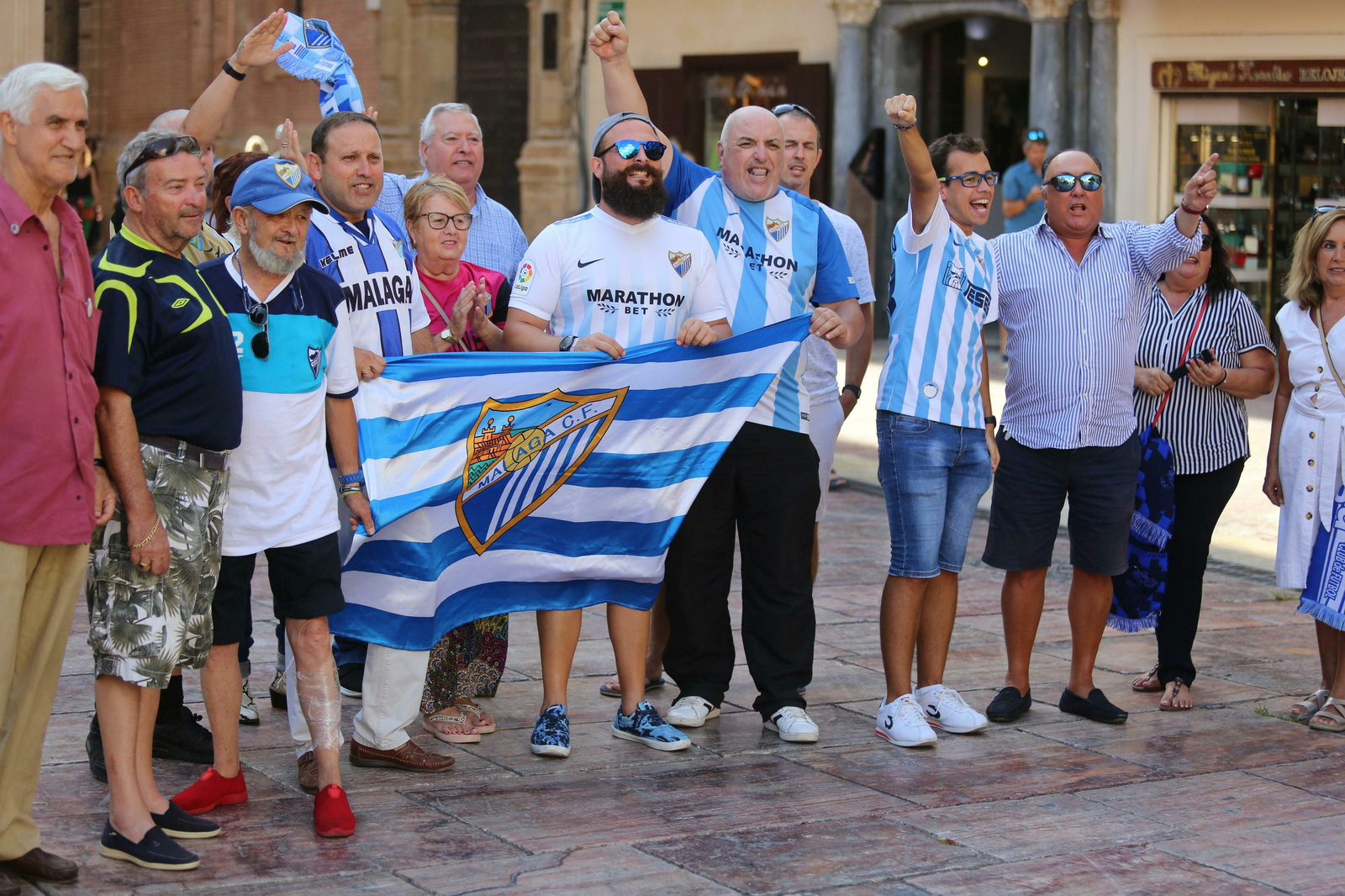 Protesta contra Al-Thani