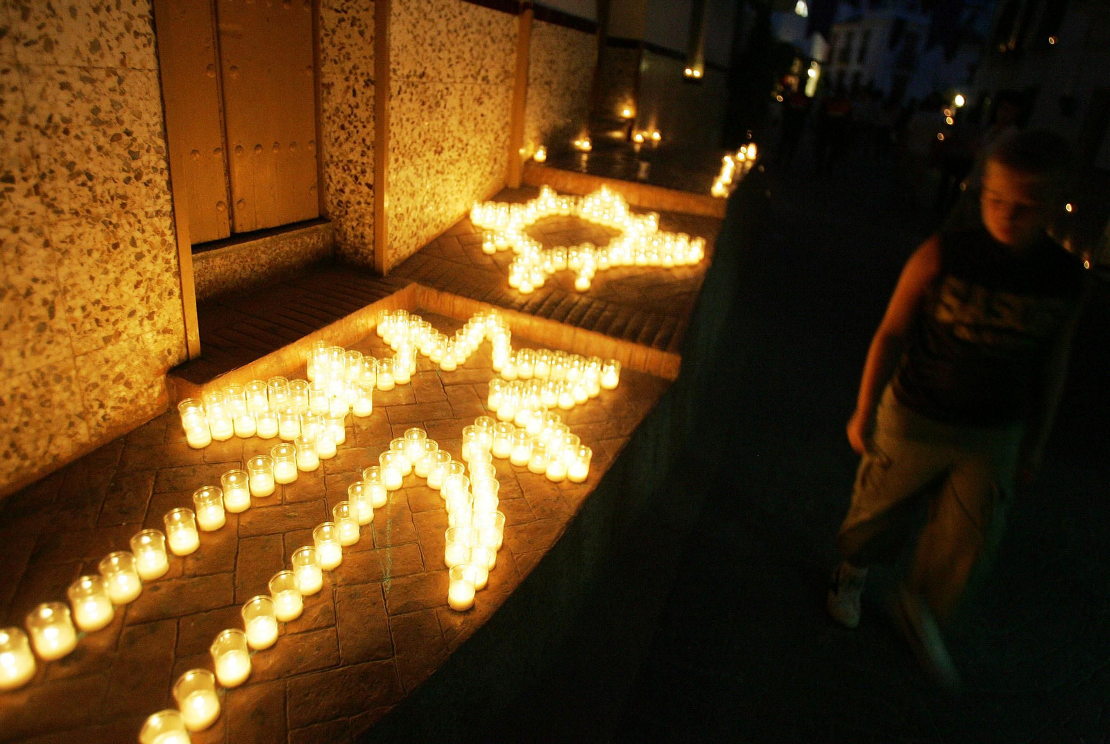Guaro se verá iluminada por la levedad de las velas.