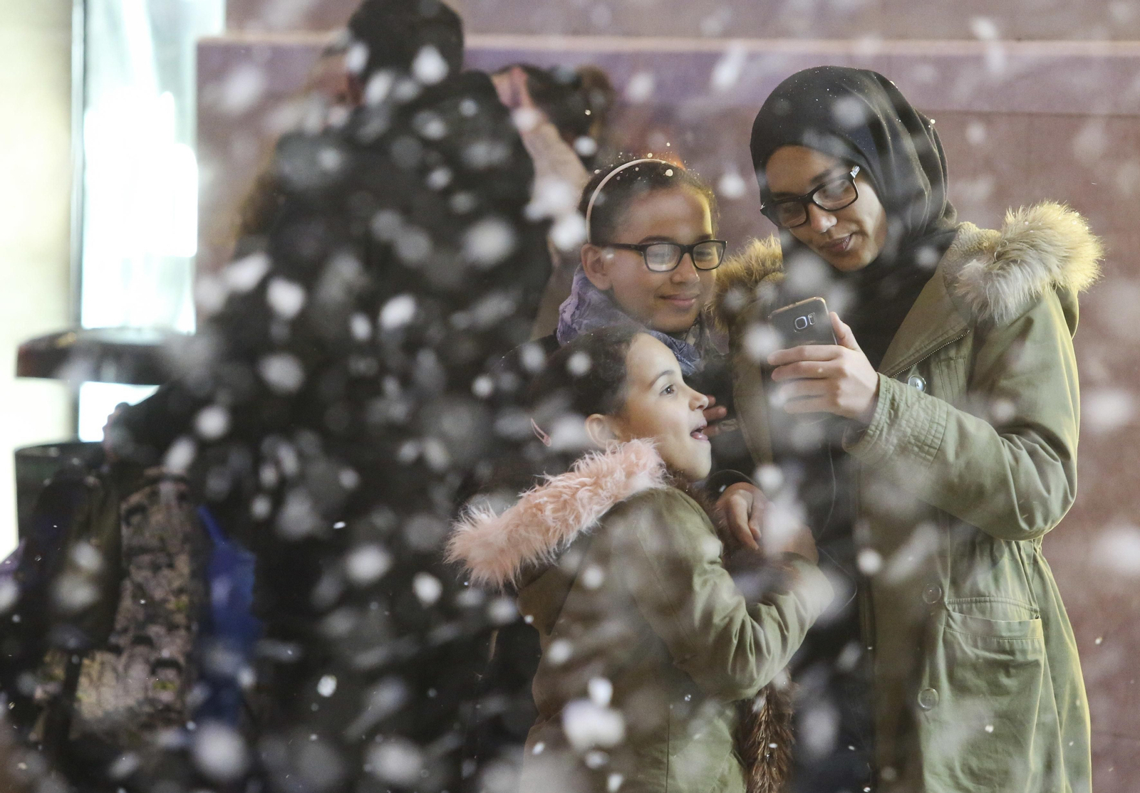 La nieve vuelve a la Plaza de las Flores
