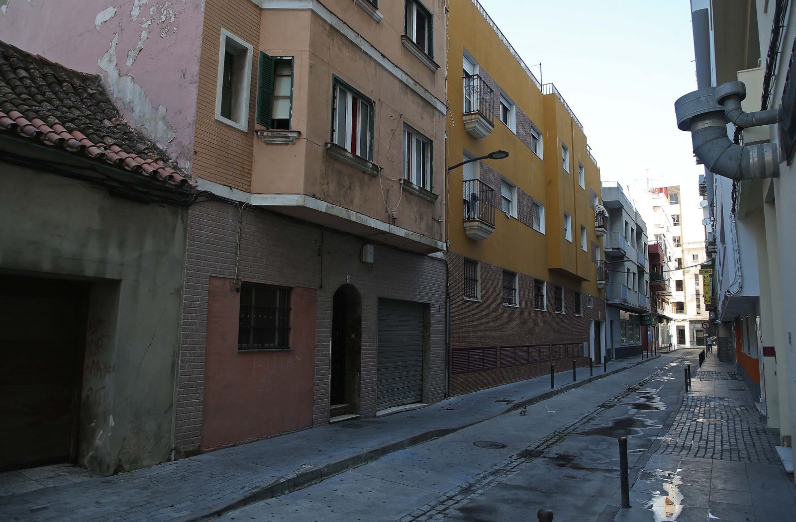 Antiguo hostal de la calle Teniente Riera