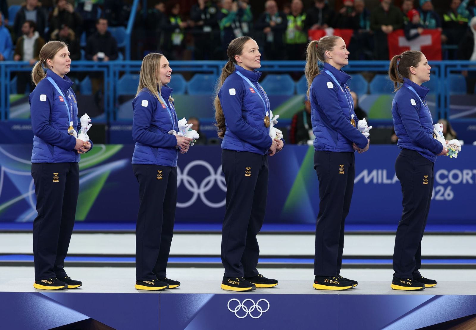 Las mejores fotos de los Juegos Olímpicos de invierno Milán Cortina d'Ampezzo 2026 | Ceremonia de clausura y jornada 17 y última