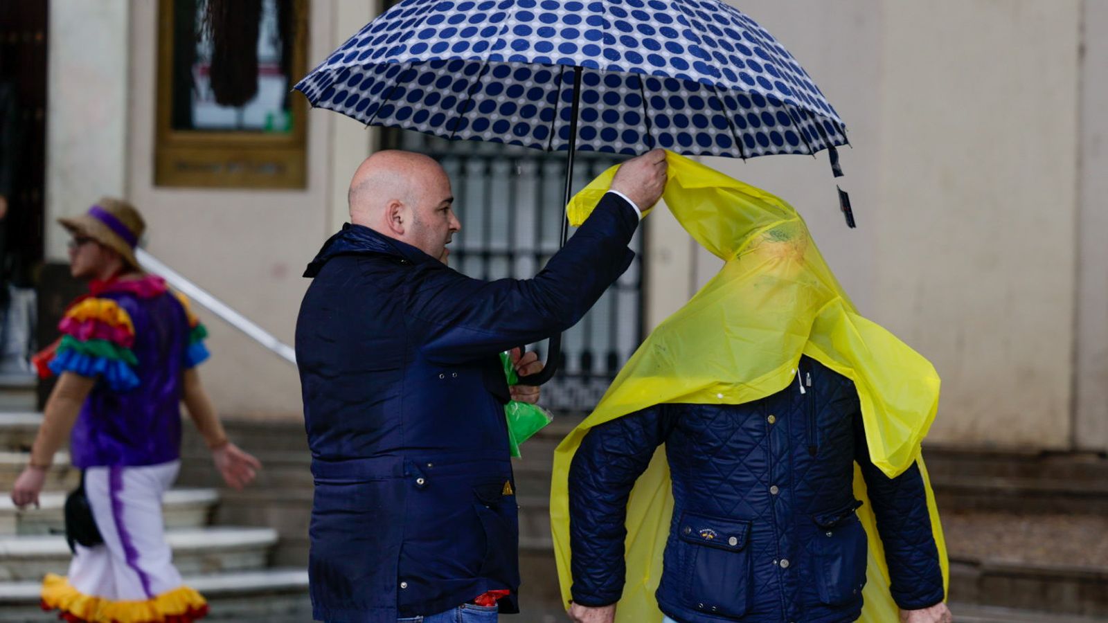 Las mejores imágenes del primer domingo de Carnaval de Cádiz
