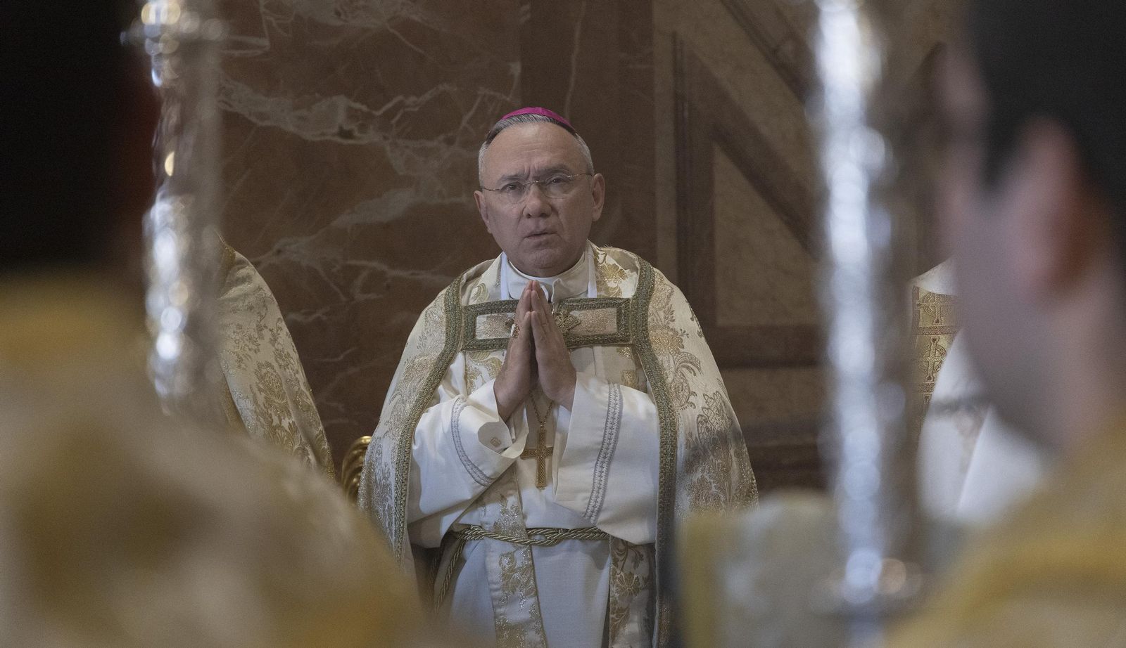 La entrega de la Rosa de Oro a la Virgen de la Macarena, todas las fotos