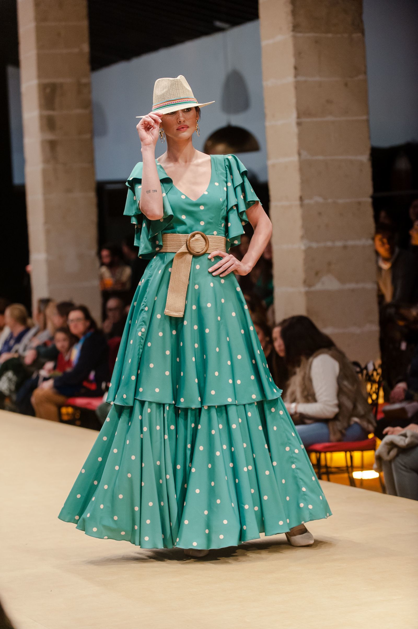 Pasarela Flamenca Jerez 2019: Real Hermandad del Rocío, el desfile benéfico en fotos