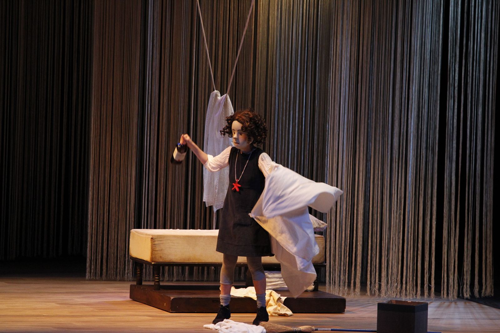 Fotogalería Festival de Teatro de El Ejido. Obra "Estrella". Auditorio