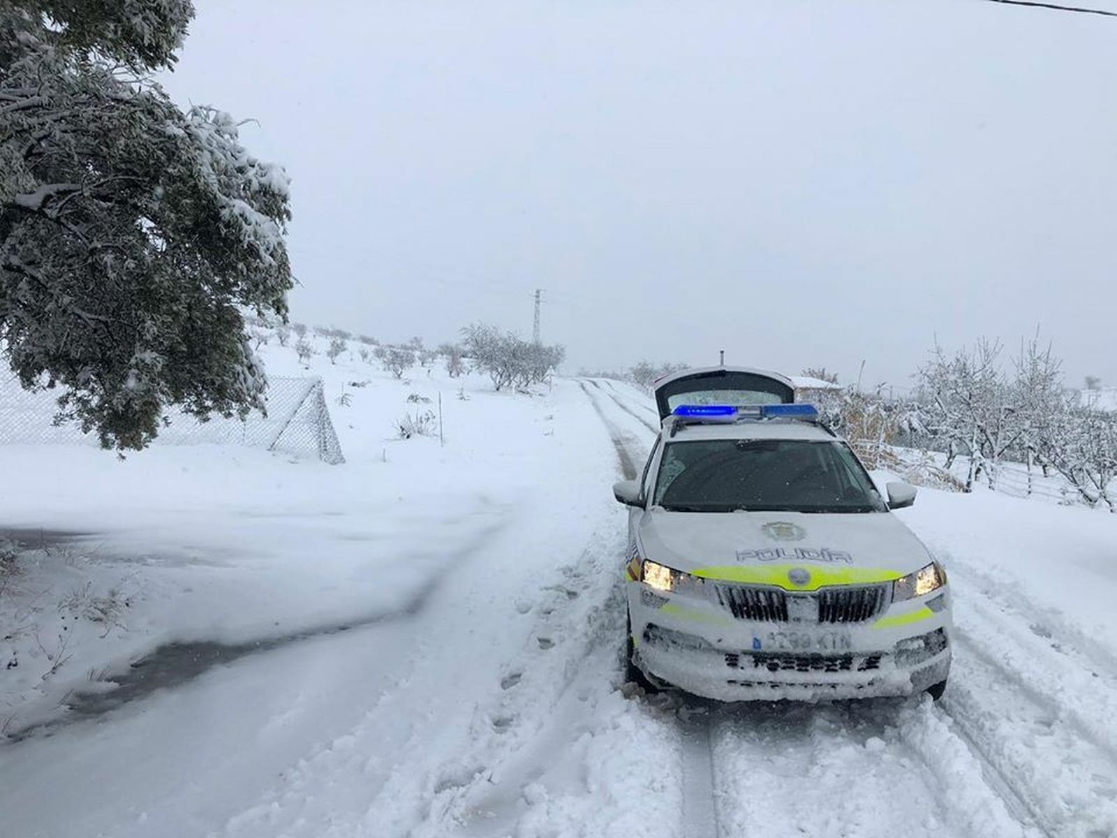 Gloria deja un manto blanco de nieve en la zona norte de la provincia