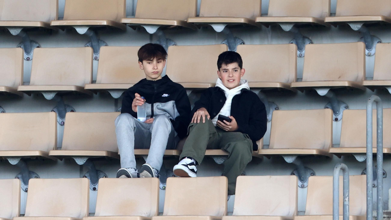 Búscate en el Xerez DFC contra el Águilas FC