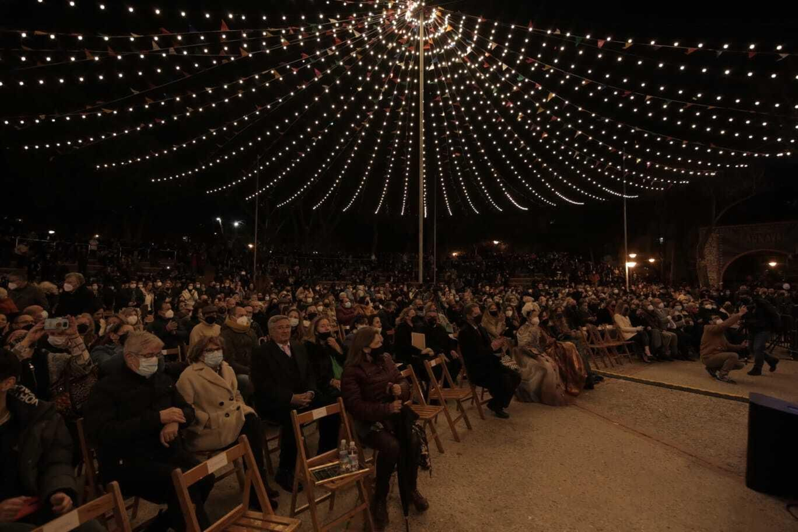 Gala de bienvenida del Carnaval en San Fernando con Manu Sánchez y Sandra Golpe
