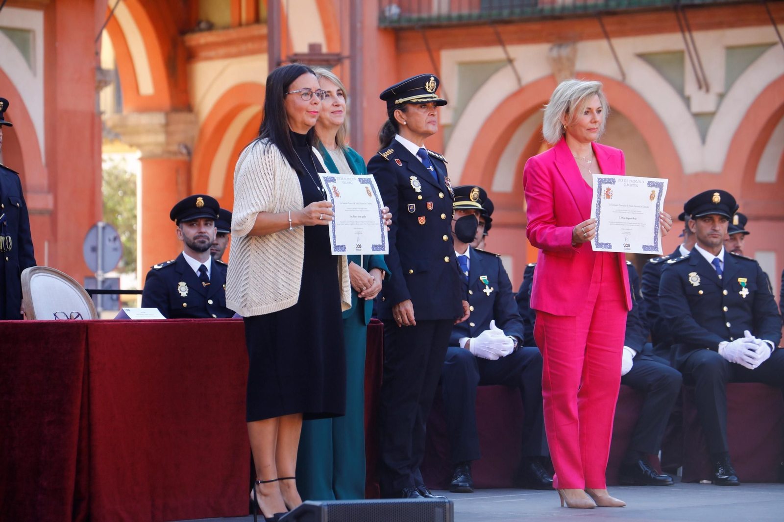 Las mejores imágenes del Día de la Policía Nacional en Córdoba