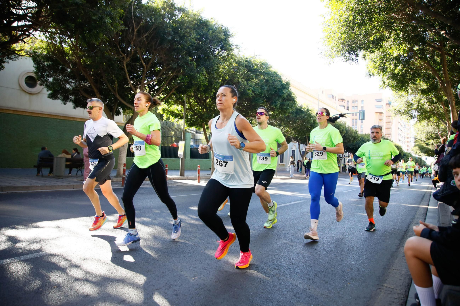 Imágenes de la Carrera contra el Cáncer de Almería