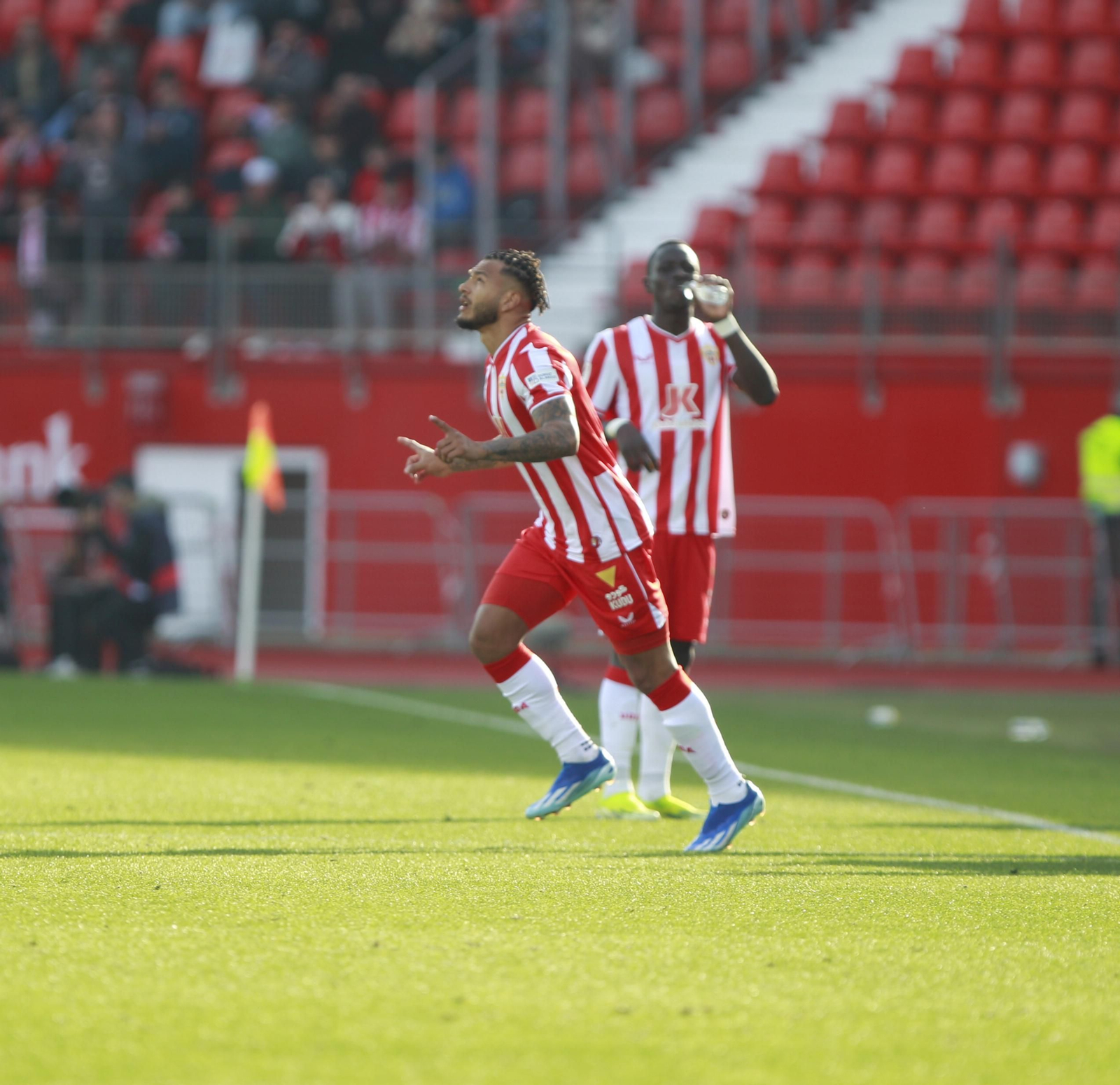 Las mejores imágenes del partido de fútbol U.D. Almería-Girona F.C.