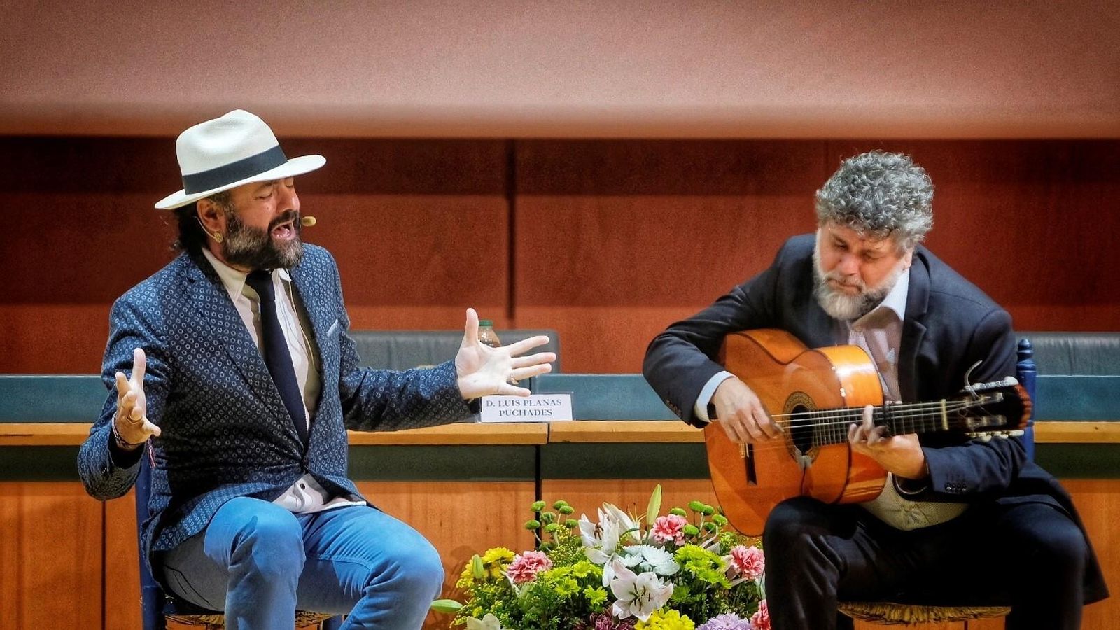 José Canela y Manuel Jero, durante su actuación flamenca en la inauguración.