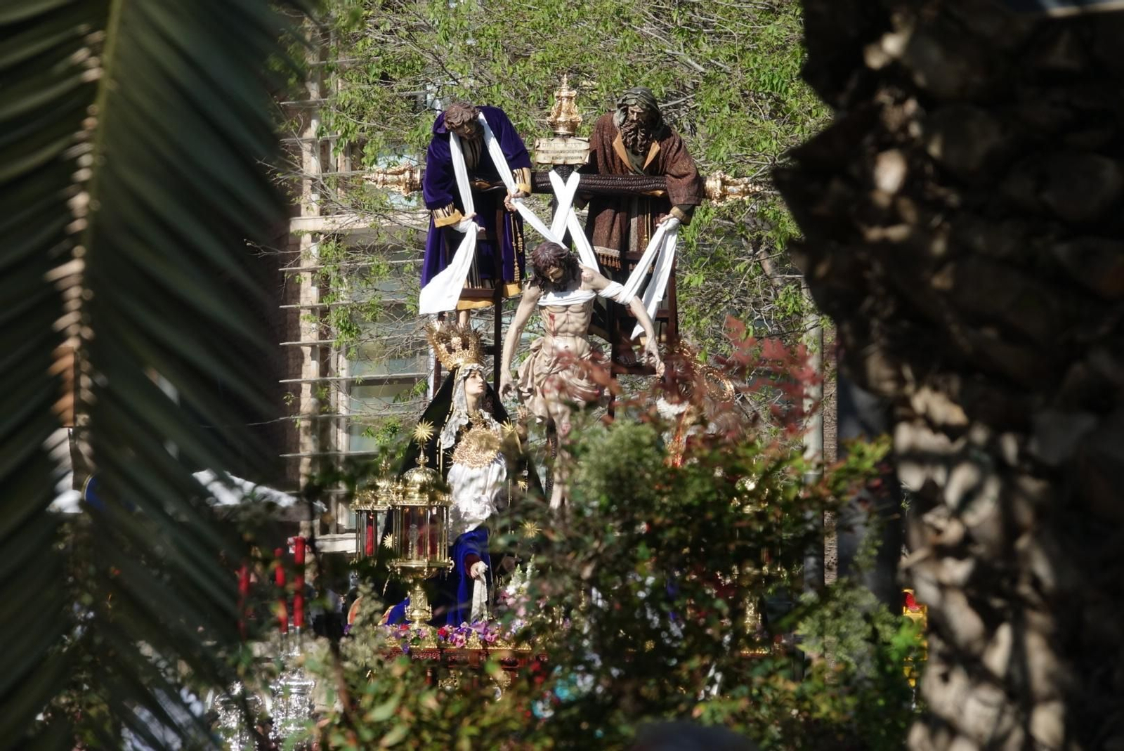 Las fotos de Descendimiento en el Viernes Santo de Málaga Las fotos de Descendimiento en el Viernes Santo de Málaga