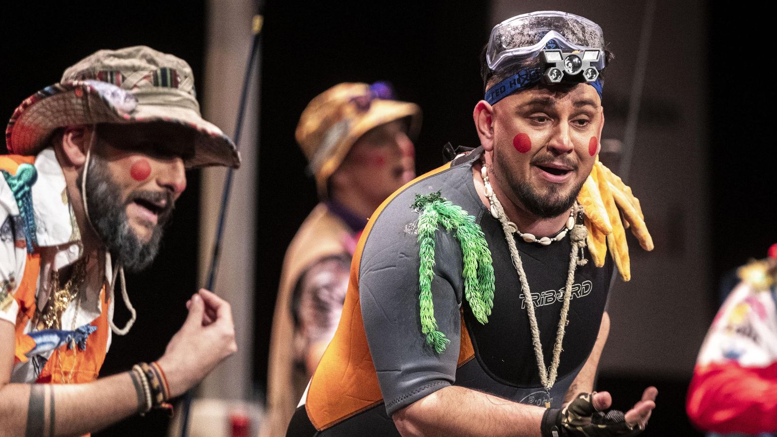 Búscate entre las mejores imágenes de la décima sesión de preliminares del COAC 2025