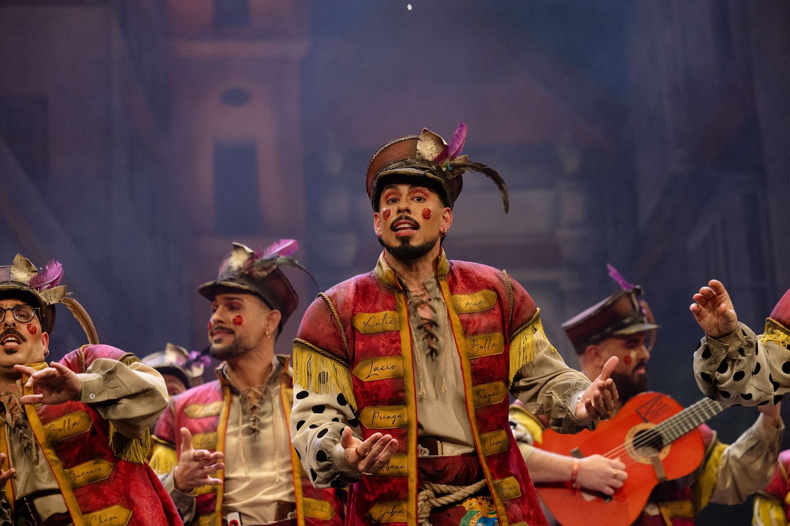 Búscate entre las mejores imágenes de la primera sesión de cuartos del COAC 2026