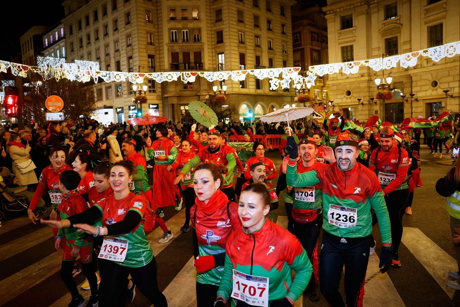 Las mejores imágenes de la Carrera Nocturna de Disfraces