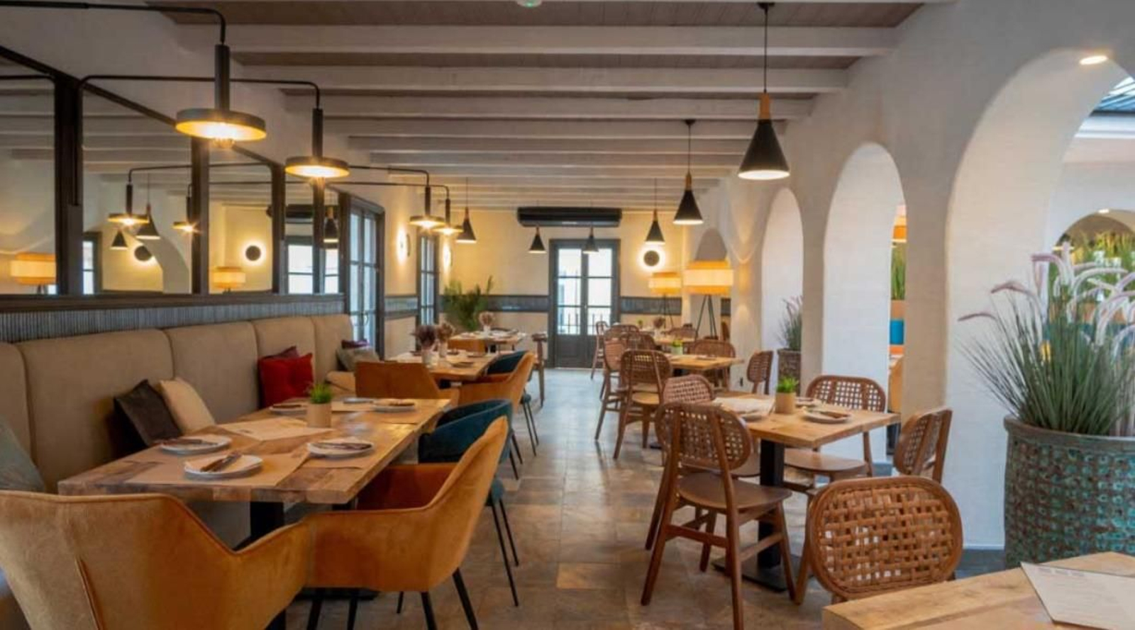 San Fernando - Las Cortes. Dirección: calle General García de la Herrán, 10