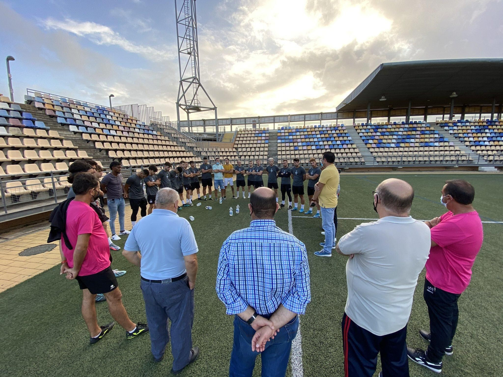 El Ayamonte parte como favorito para dar el salto de categoría esta temporada.