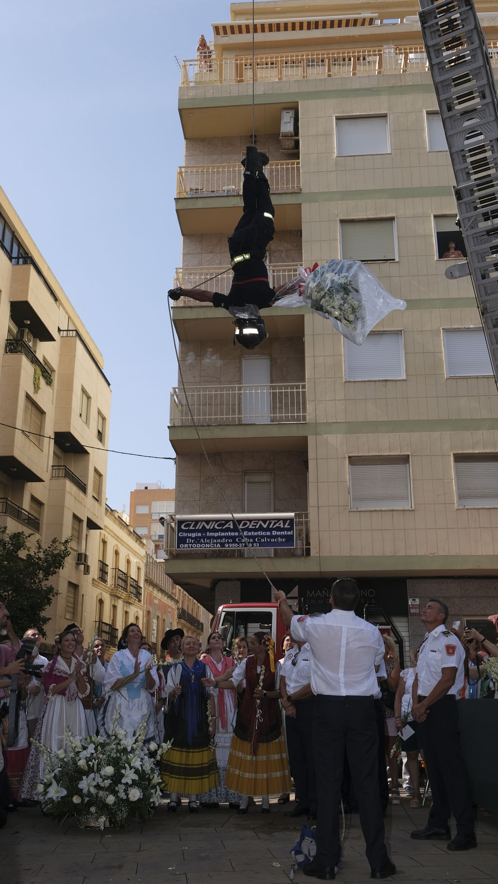 La ofrenda a la Virgen del Mar en imágenes