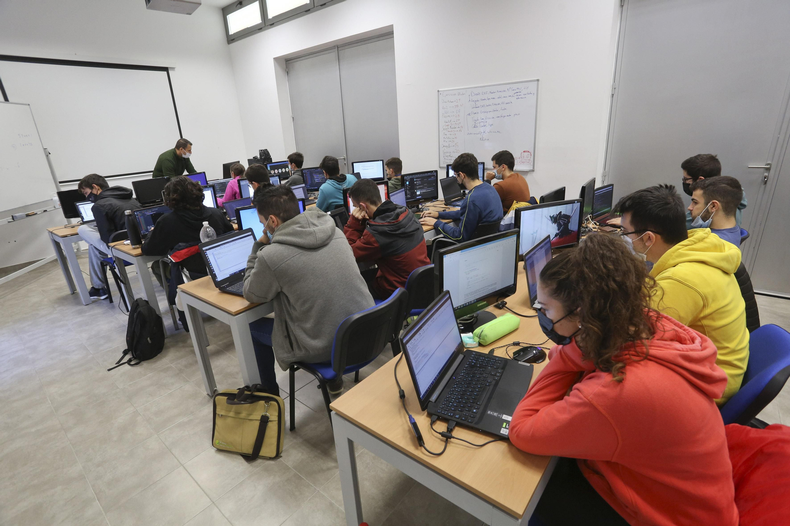 Alumnos de Formación Profesional del IES Campanillas