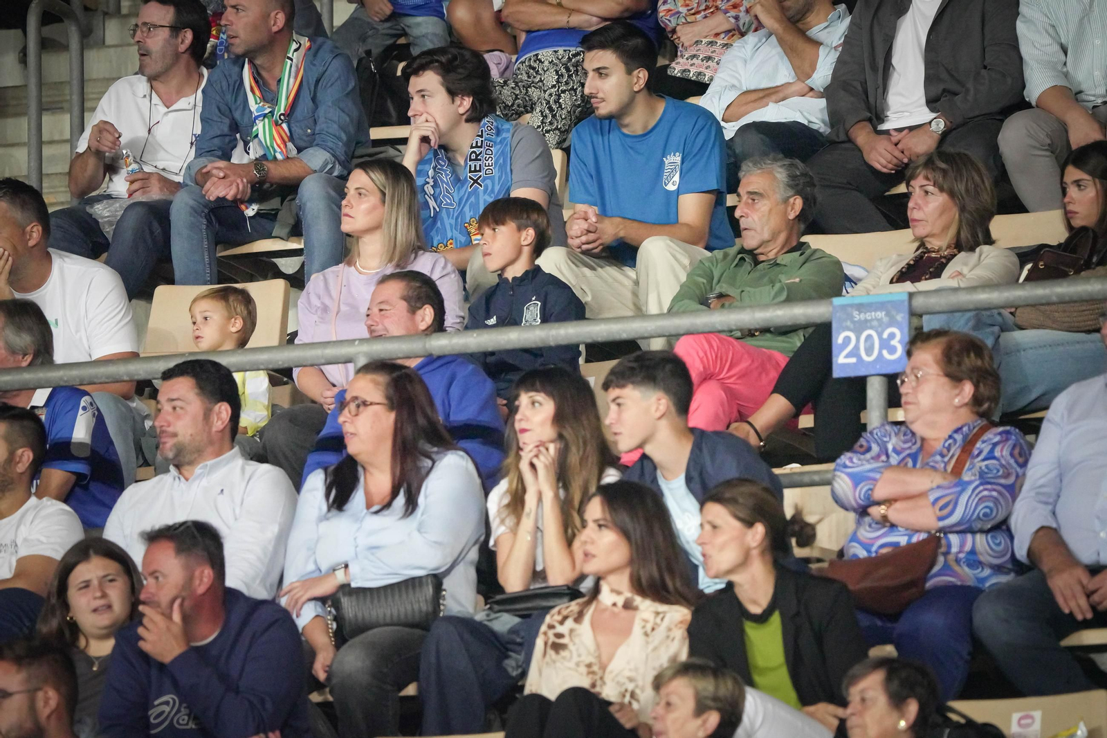 Búscate en el partido del Xerez CD - Minera