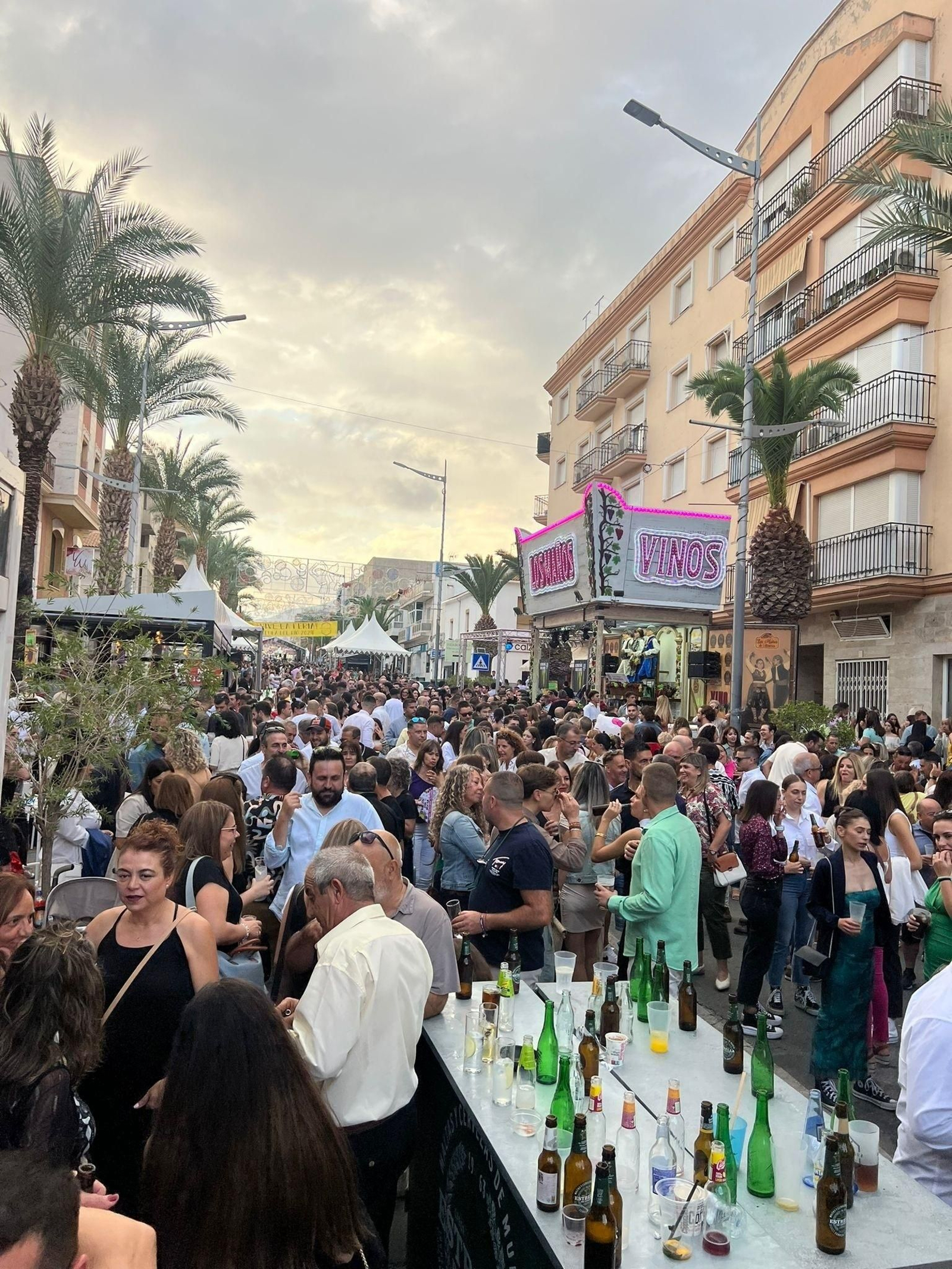 La Feria del Mediodía y las actuaciones musicales son los grandes atractivos de esta Feria