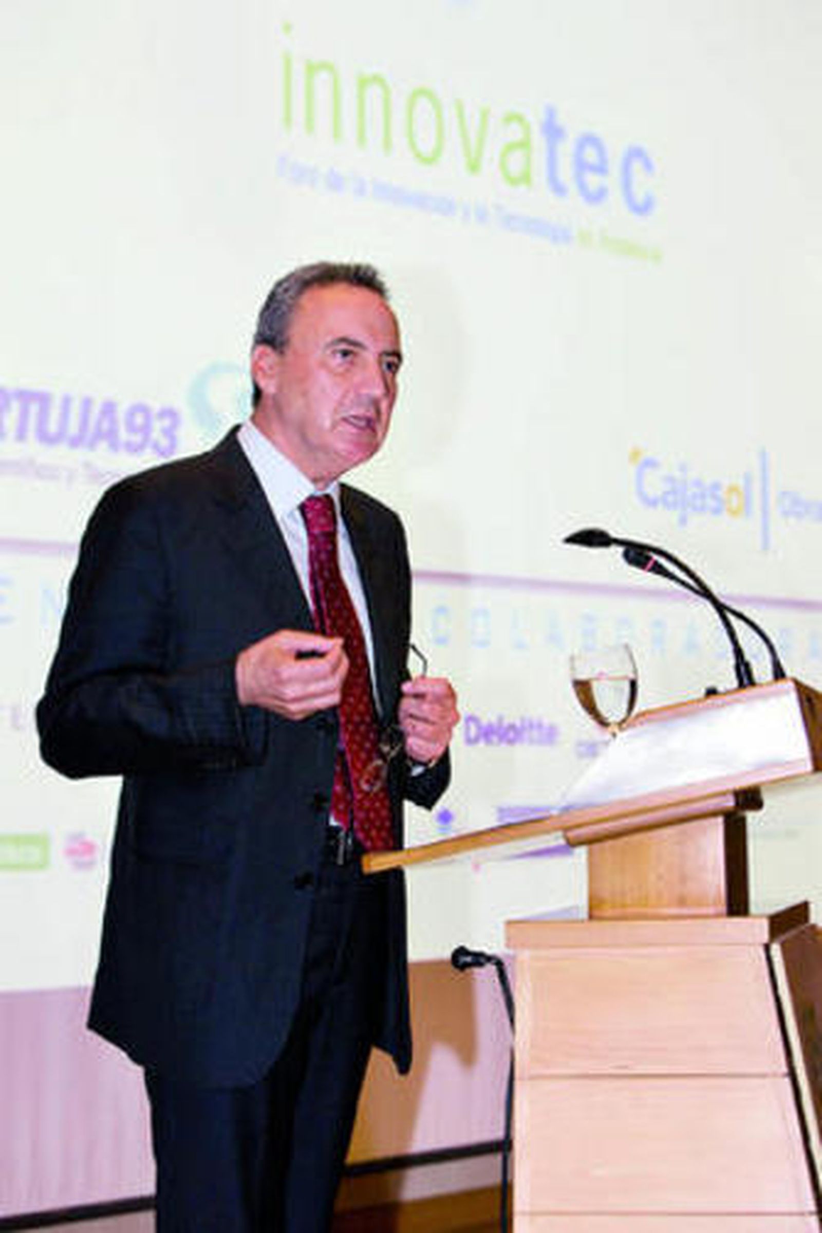 Francisco Martínez-Cosentino.