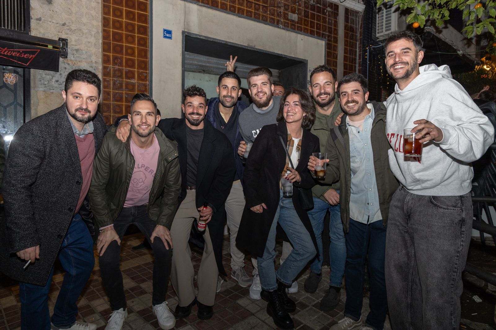 Así disfruta Jaén del concierto extraordinario a pie de calle: "Único Pop Rock"
