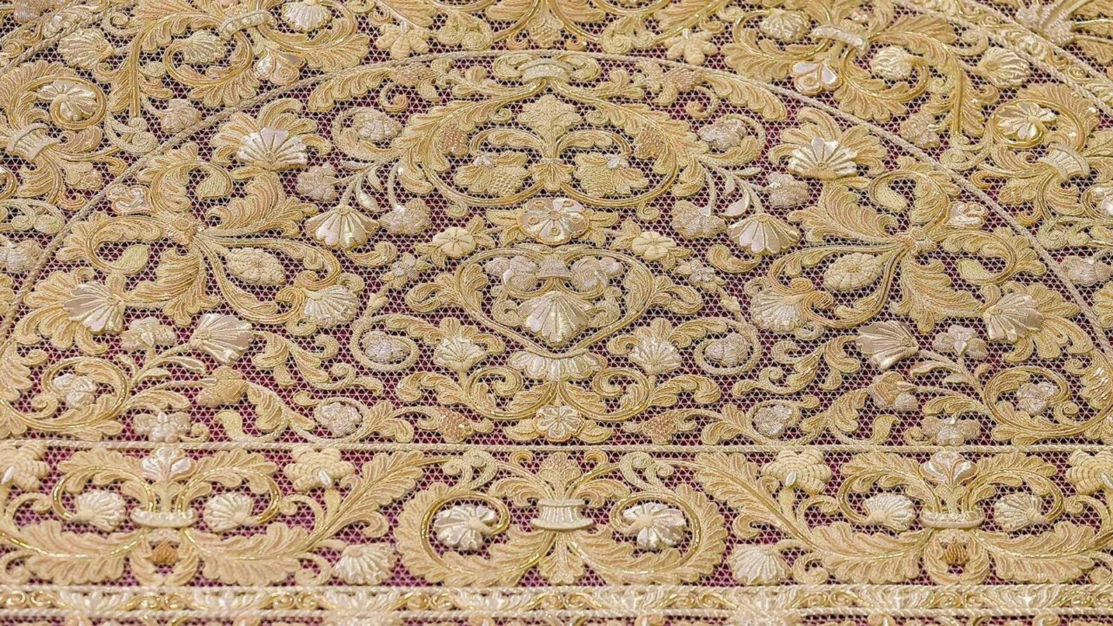 Detalle de la nueva saya