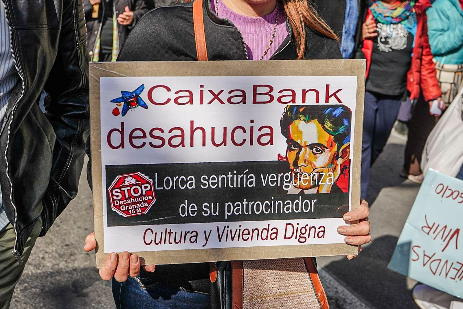 Todas las imágenes de la manifestación de Granada contra el "negocio de la vivienda"