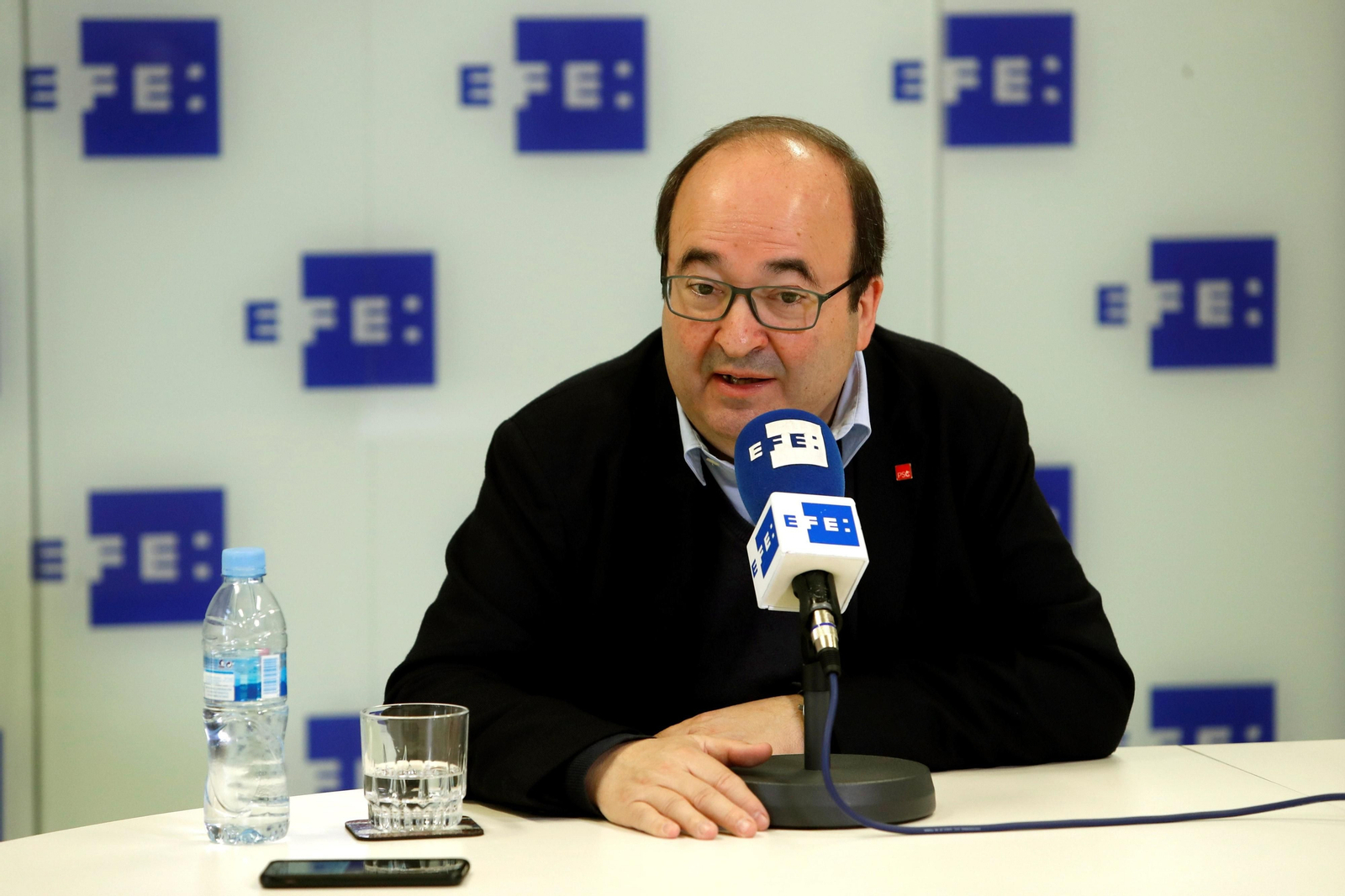 Iceta responde a las preguntas de la Agencia Efe.