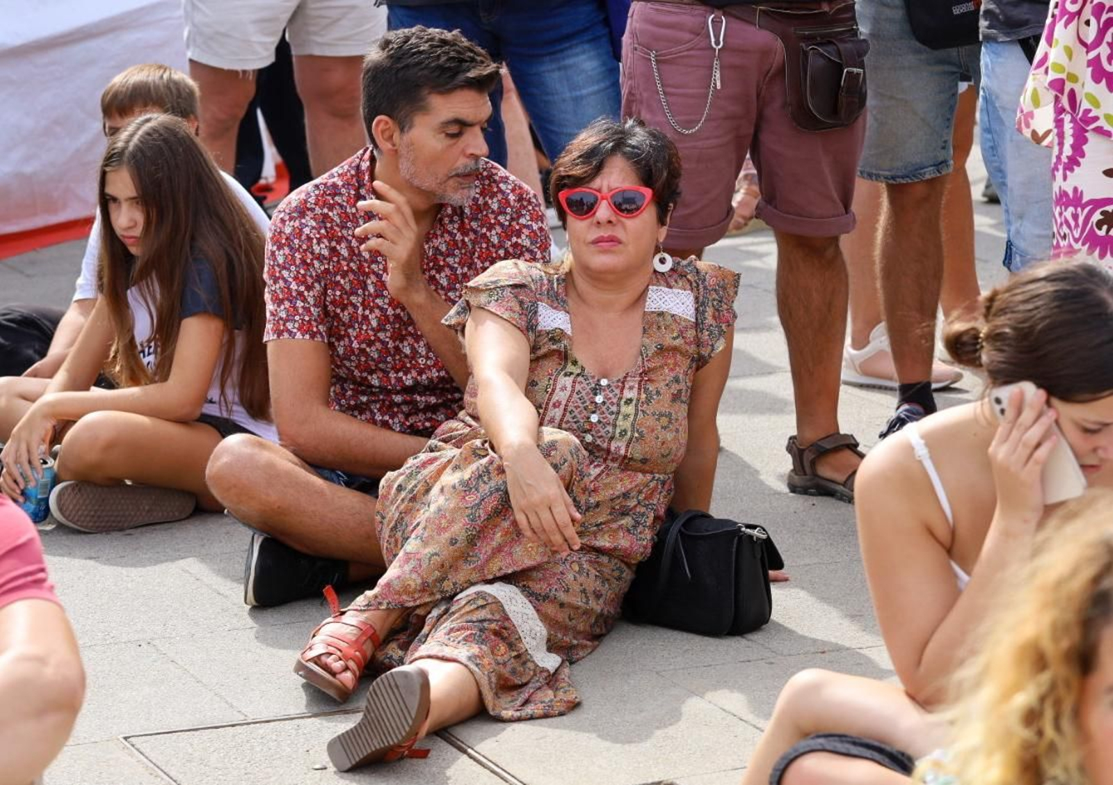 Búscate en SailGP Cádiz: La ciudad disfruta del ambiente del domingo con las actividades, las carreras y los bares