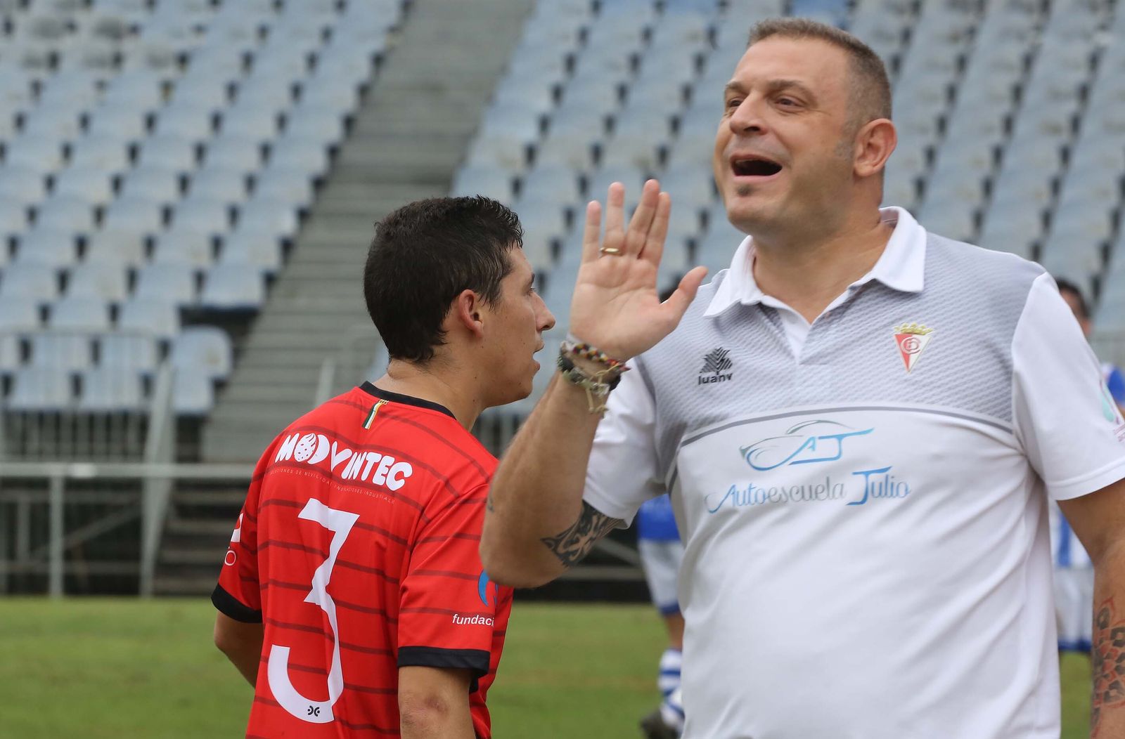 Imágenes del partido Jerez Industrial -Egabrense en el Pedro S. Garrido